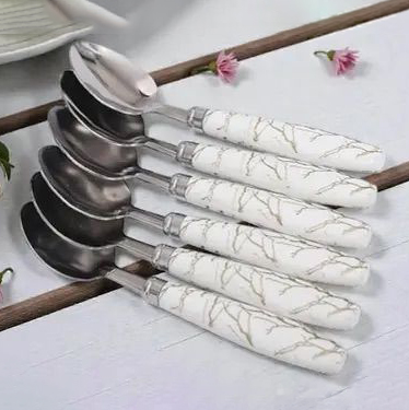 WhatsApp Image 2026-05-25 at 19.25.481 Spoon Set Plastic Handle 6pcs – Black/White - Image 1